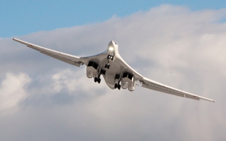 Modernized strategic missile carrier Tu-160M